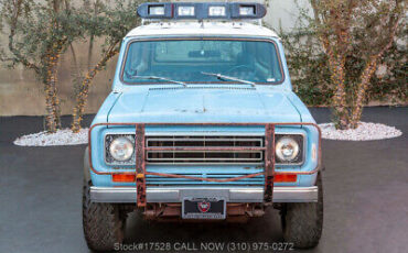 International-Harvester-Harvester-1977-Blue-Other-Color-0-1