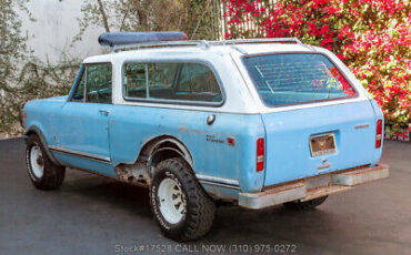 International-Harvester-Harvester-1977-Blue-Other-Color-0-6