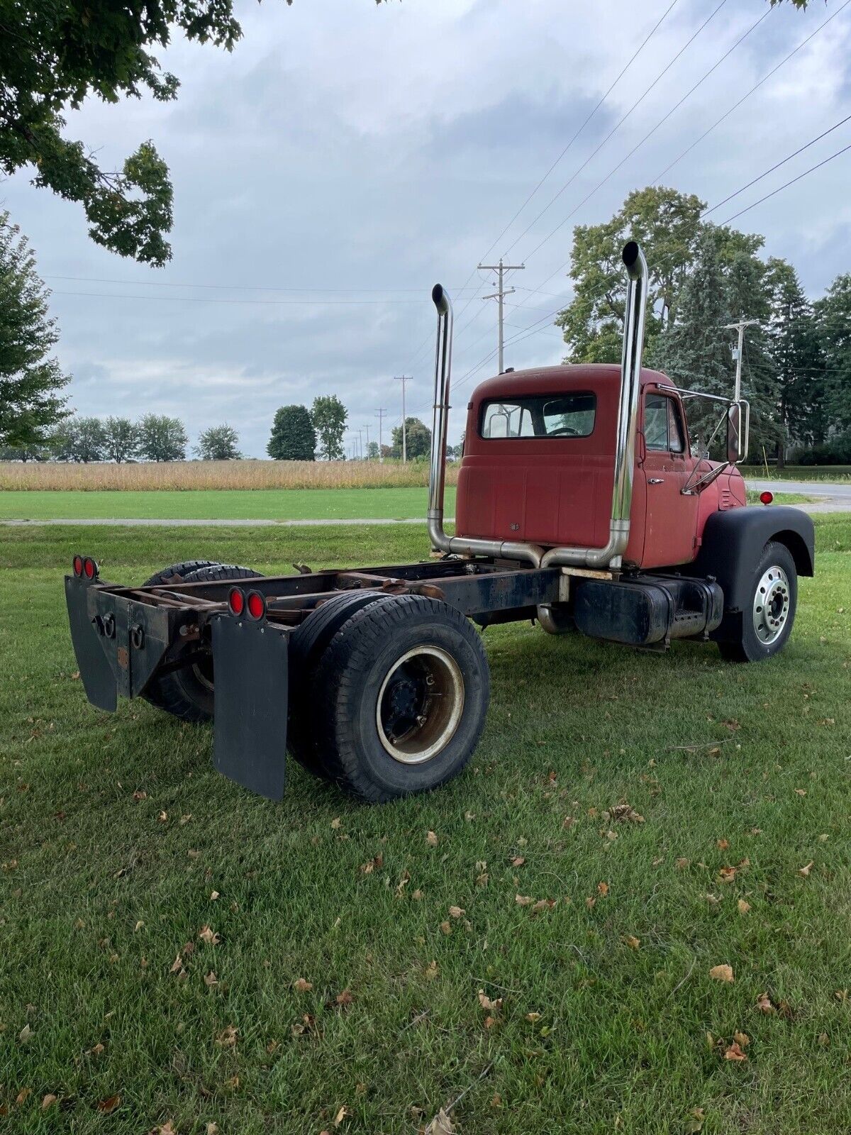 International-Harvester-R-200-1959-3