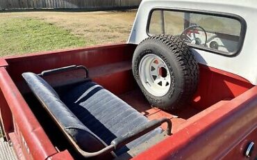 International-Harvester-Scout-80-1962-Red-100740-17