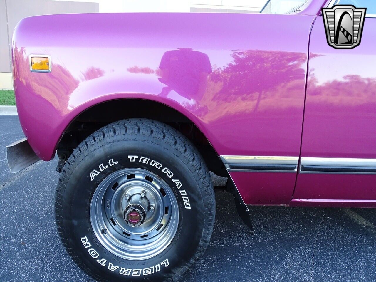 International-Harvester-Scout-Pickup-1979-Purple-Black-43365-10