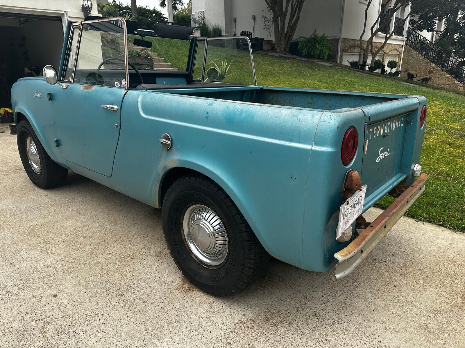 International-Harvester-Scout-SUV-1969-5