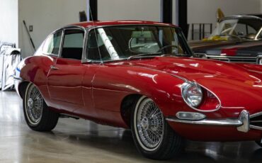 Jaguar-E-Type-1968-10