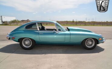 Jaguar-E-Type-1970-5