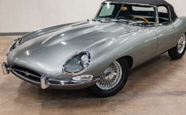 Jaguar-E-Type-Cabriolet-1967-15