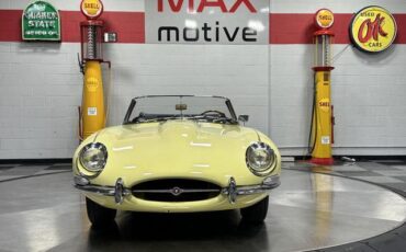 Jaguar-E-Type-Cabriolet-1968-Yellow-Black-90197-1