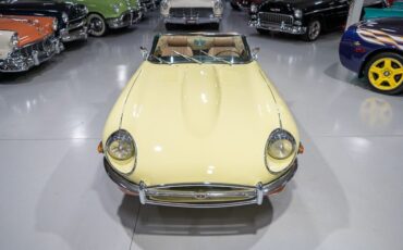 Jaguar-E-Type-Cabriolet-1969-Yellow-Saddle-159599-5