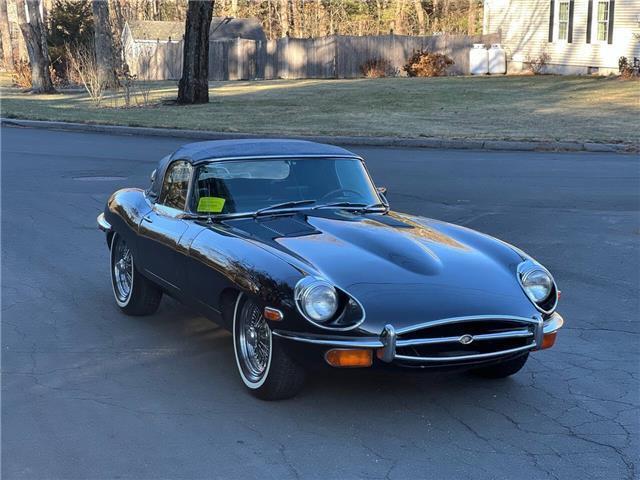 Jaguar E-Type Roadster  year1}