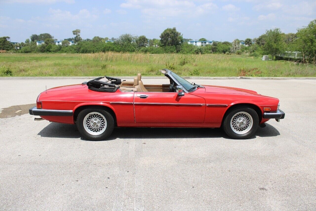 Jaguar-XJ-1990-Red-Tan-104229-8