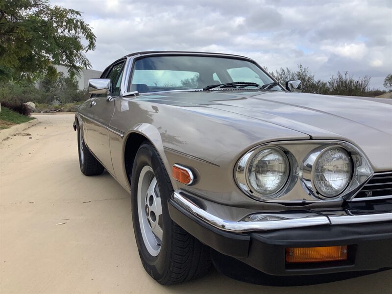 Jaguar-XJ8-Cabriolet-1988-6