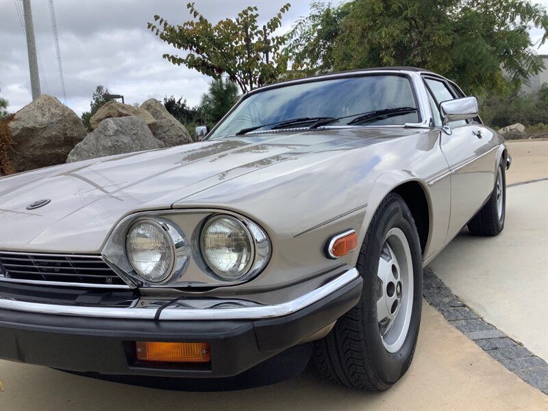 Jaguar-XJ8-Cabriolet-1988-7