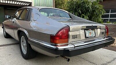 Jaguar-XJS-1989-Brown-91250-4