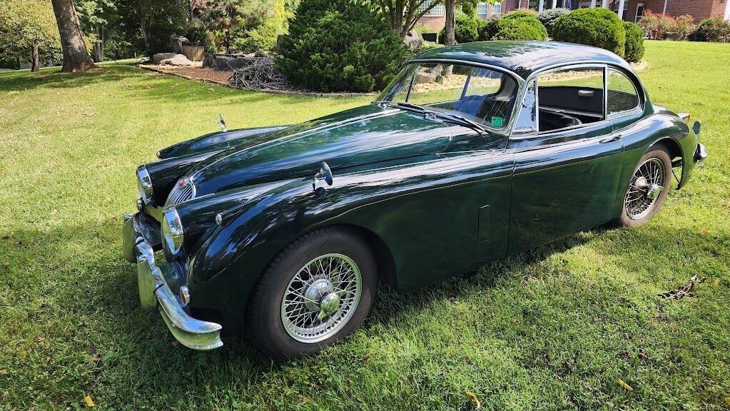 Jaguar-XK-1958-Green-Black-78100-2