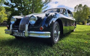 Jaguar-XK-1958-Green-Black-78100-3