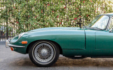 Jaguar-XK-1970-11