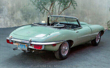 Jaguar-XK-1970-Green-Other-Color-0-5