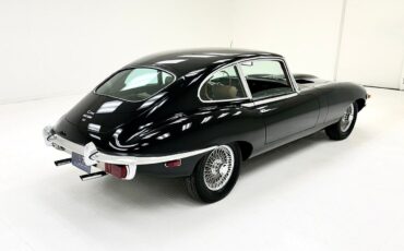 Jaguar-XK-Coupe-1969-Black-Cinnamon-98516-4