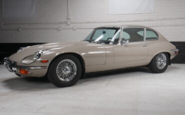 Jaguar-XK-Coupe-1972-Beige-Tan-113045-5