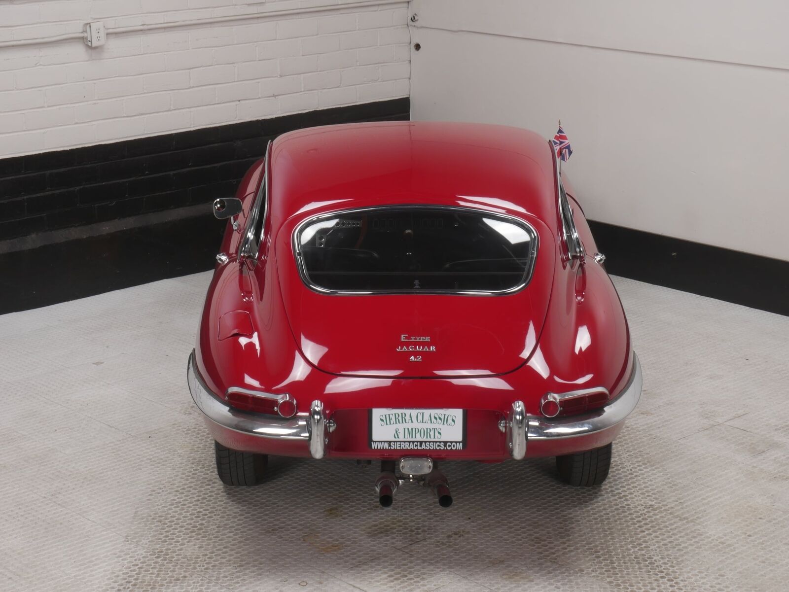 Jaguar-XK-E-Coupe-1968-Red-Black-59361-11