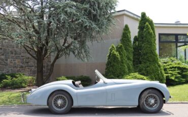 Jaguar-XK120-Roadster-1953-2