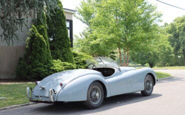 Jaguar-XK120-Roadster-1953-4