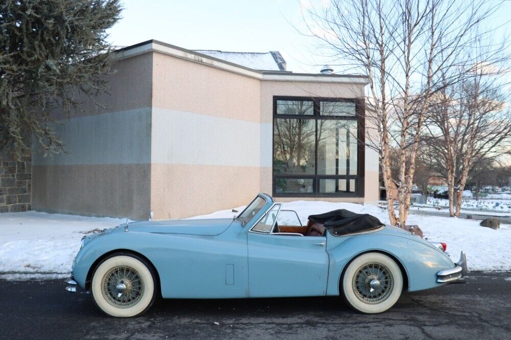 Jaguar-XK140-Drophead-Coupe-1956-Blue-Red-0-3