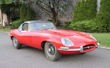 Jaguar-XKE-Series-I-1964-1