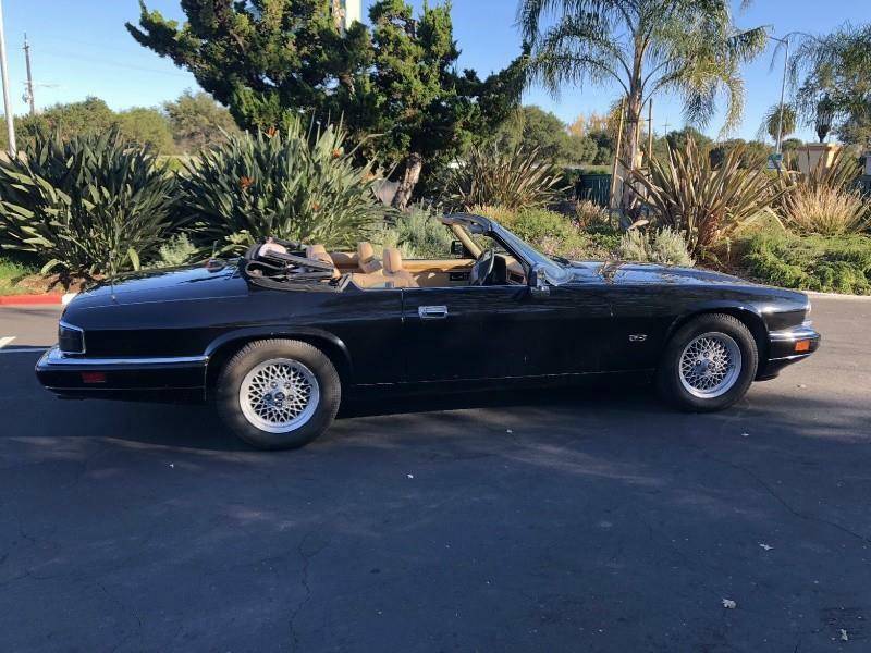 Jaguar-Xjs-1994-black-155837-2