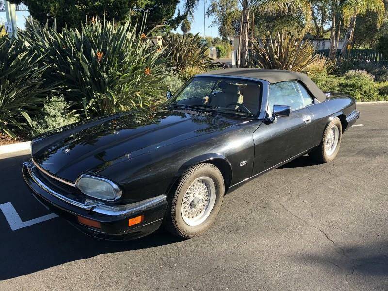 Jaguar-Xjs-1994-black-155837-3