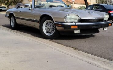 Jaguar-Xjs-convertible-1993-custom-156106-3