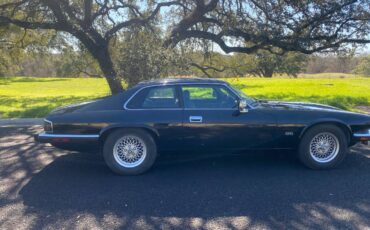 Jaguar-Xjs-coupe-1993-black-181855-5