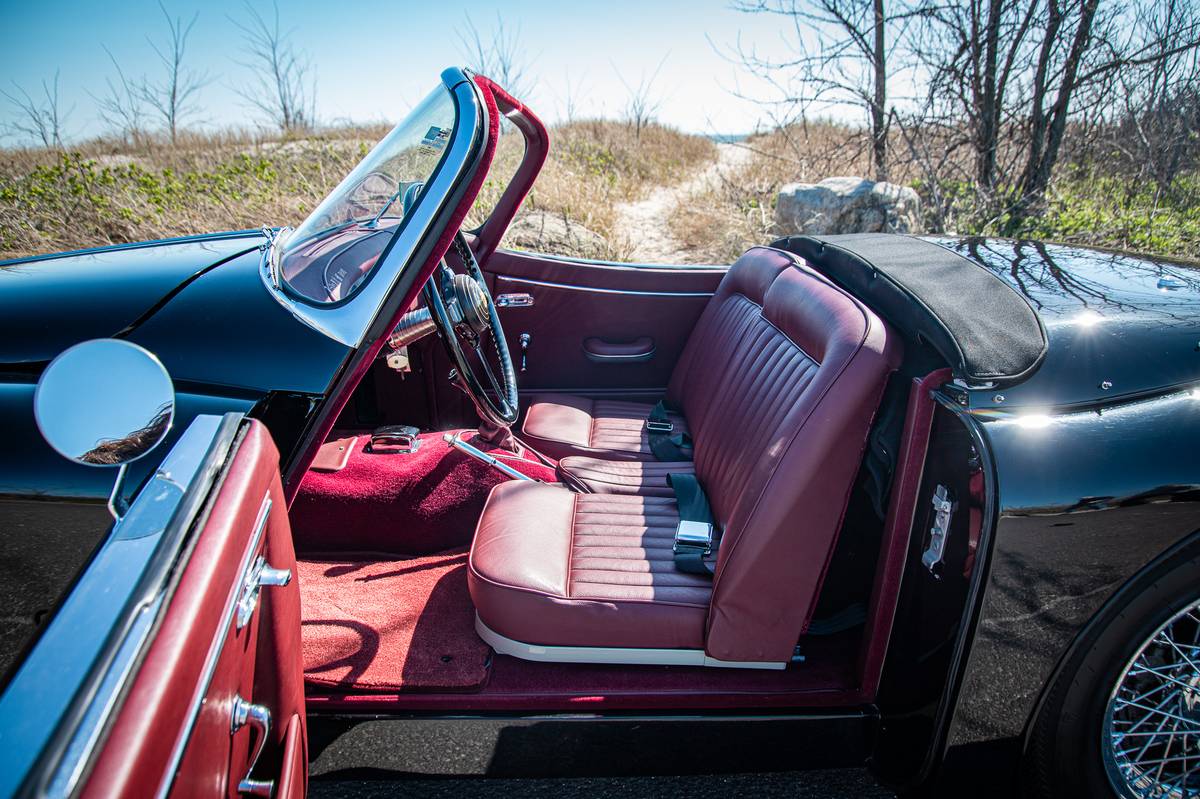 Jaguar-Xk150-1961-18