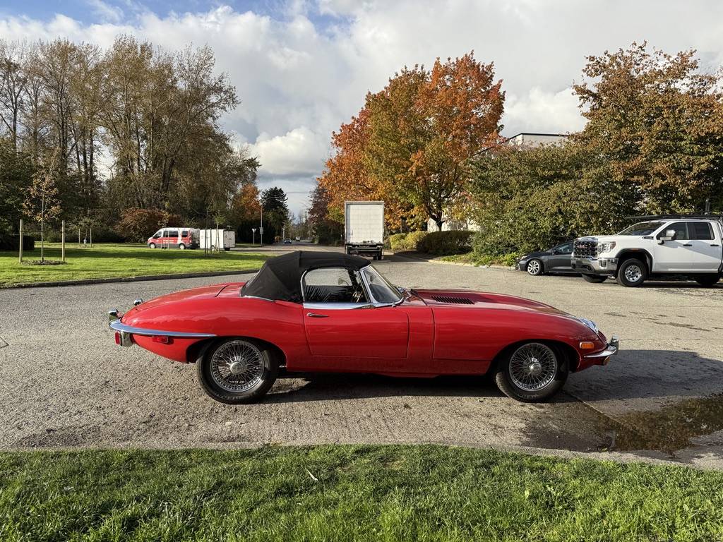 Jaguar-Xke-e-type-series-2-1971-6