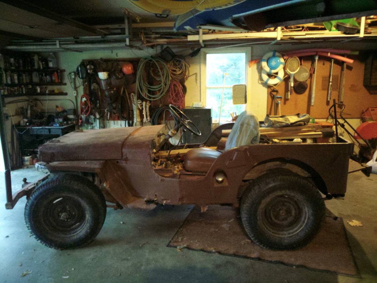 Jeep-1947-brown-56327-3