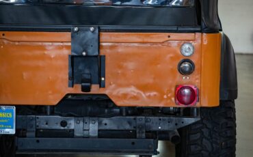 Jeep-CJ-1973-Orange-Black-9088-18