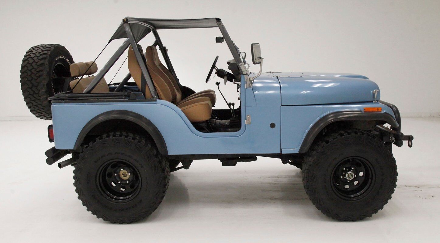 Jeep-CJ-1981-5