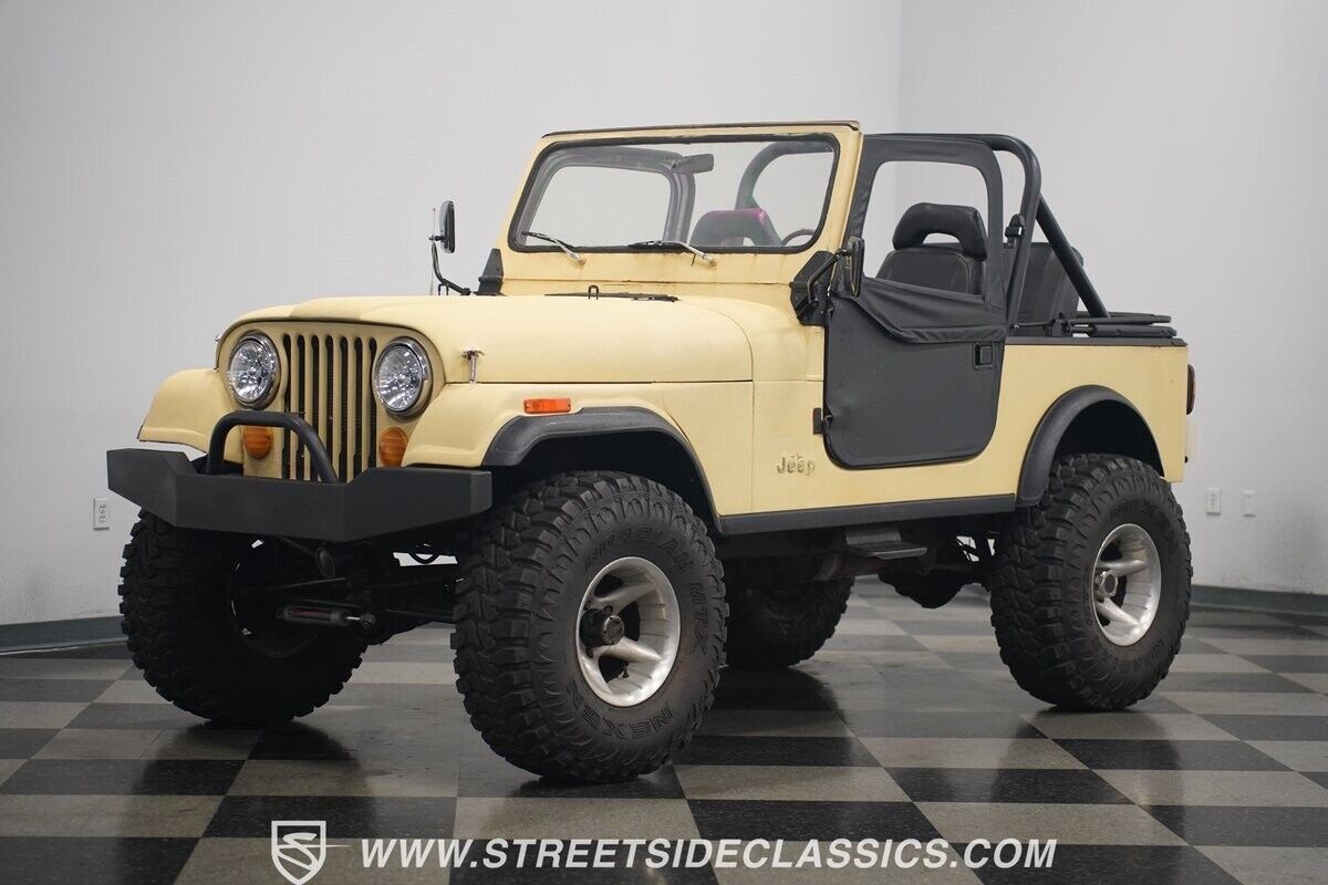 Jeep-CJ-1981-6