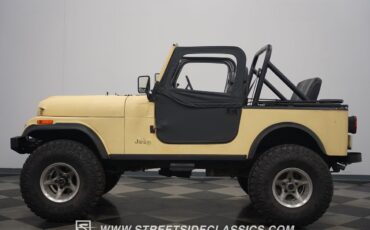 Jeep-CJ-1981-8