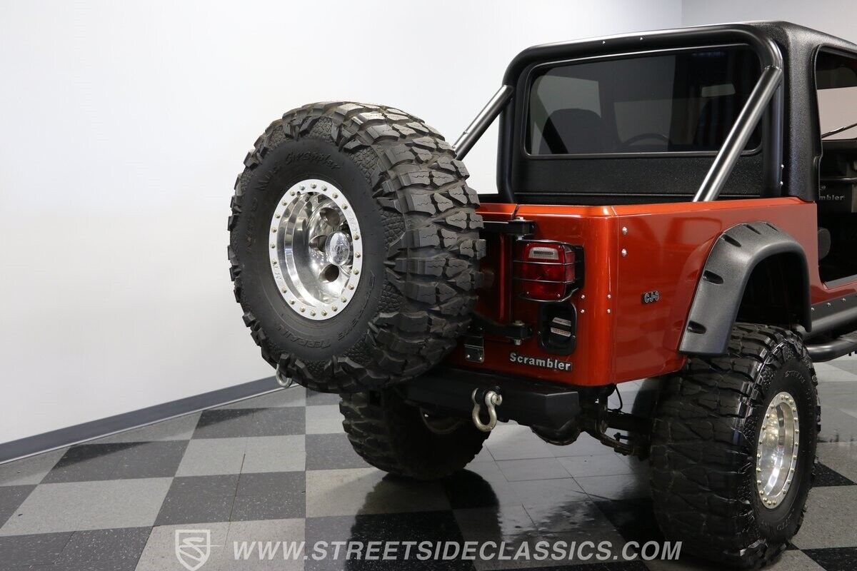 Jeep-CJ-1982-Orange-Black-110705-30