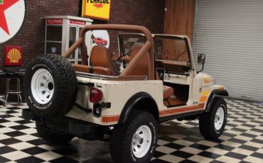 Jeep-CJ-1984-11