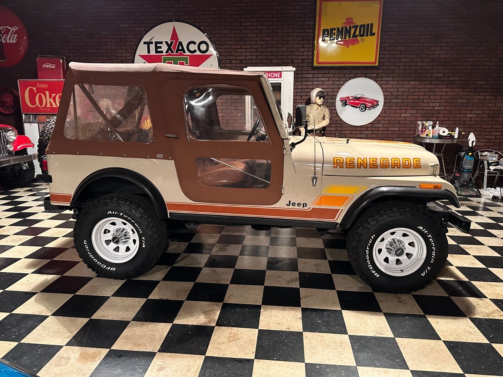 Jeep-CJ-1984-14