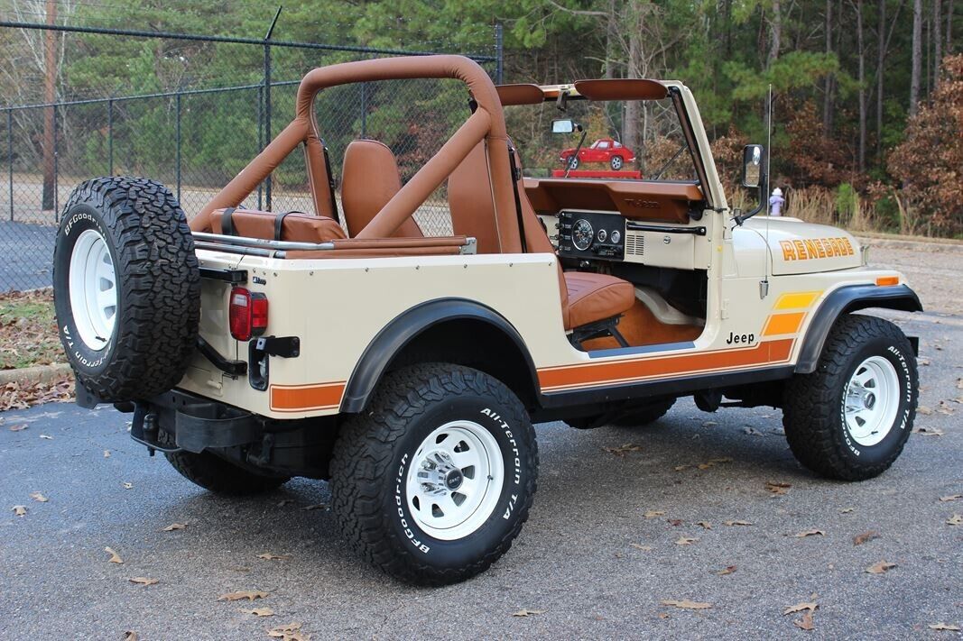 Jeep-CJ-1984-4