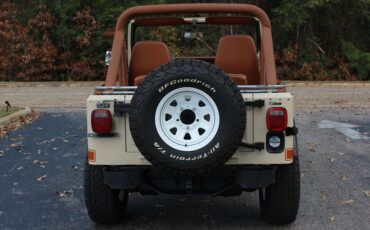 Jeep-CJ-1984-5