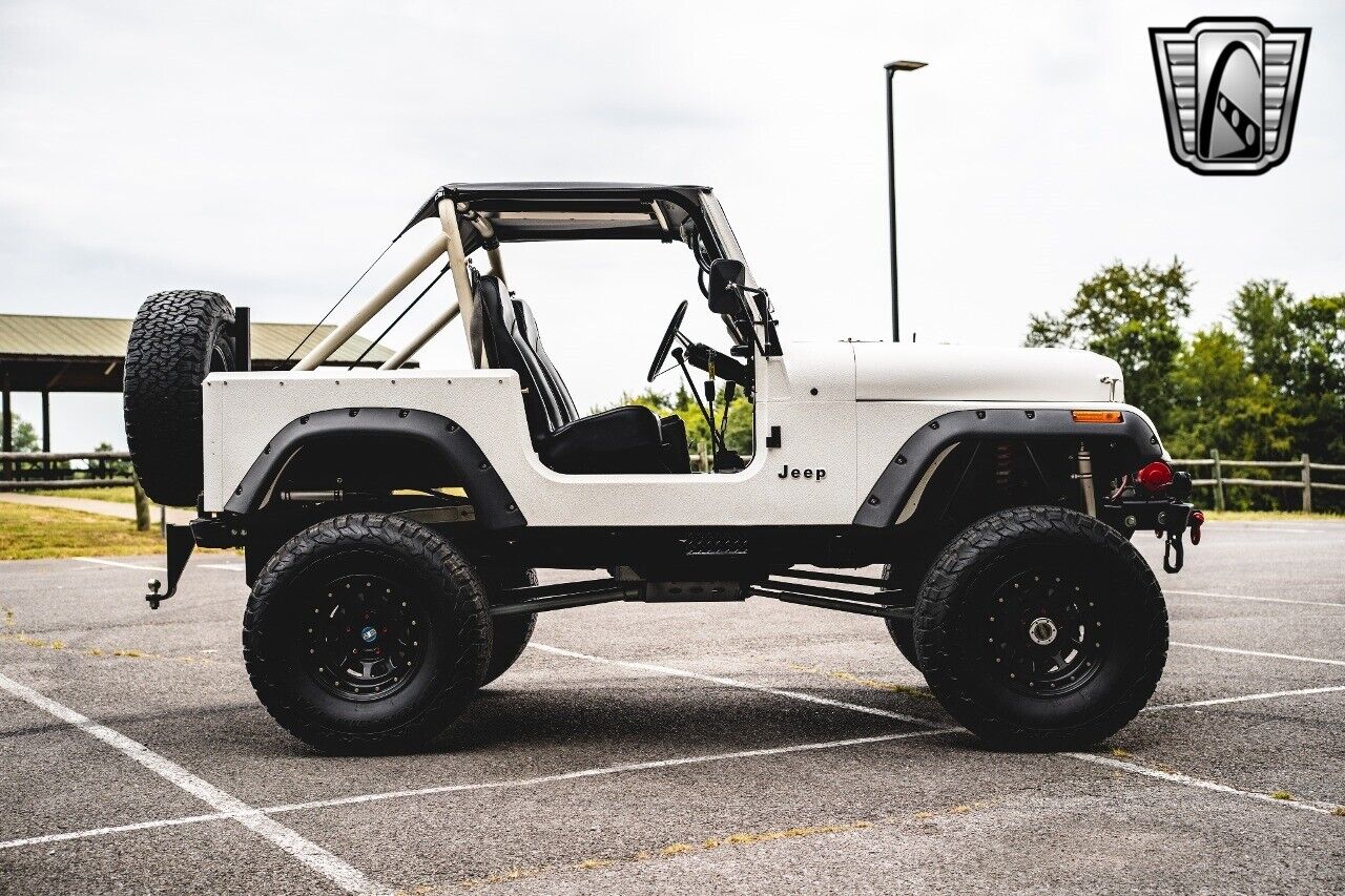 Jeep-CJ-Cabriolet-1982-7