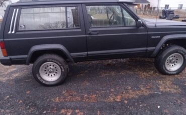 Jeep-Cherokee-1994-black-300947