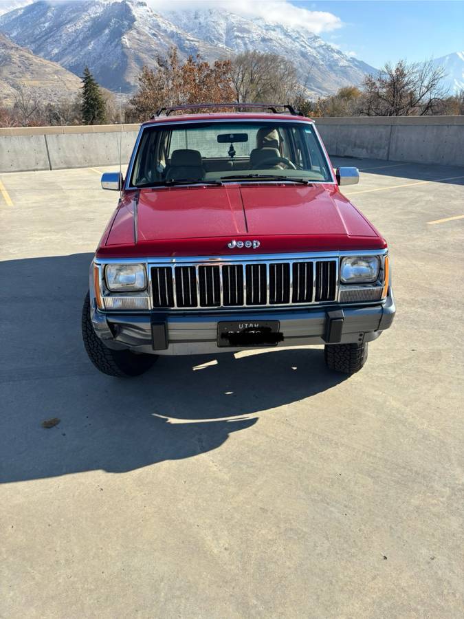 Jeep-Cherokee-laredo-1992-4