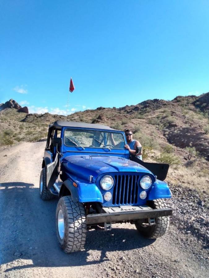 Jeep-Cj-7-1981-1