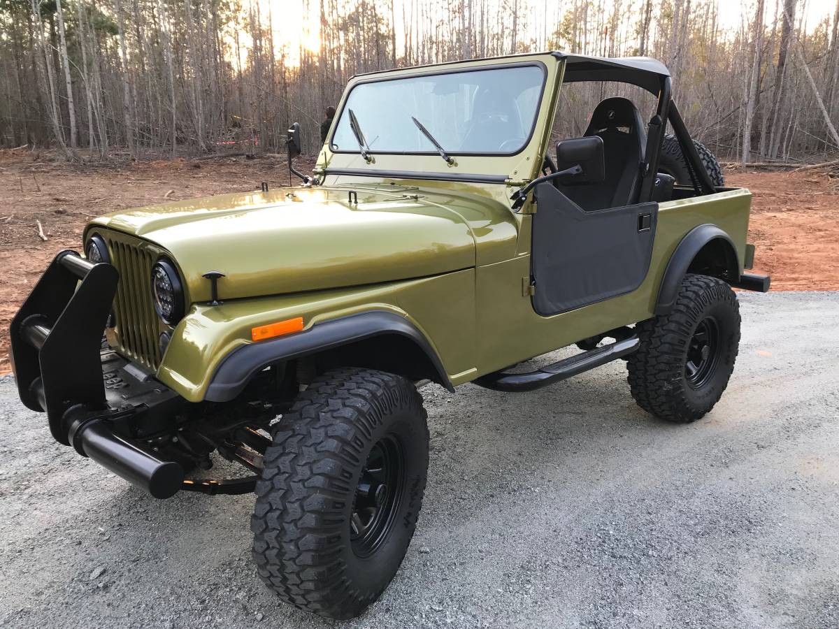 Jeep-Cj-7-1982-custom-131966-2