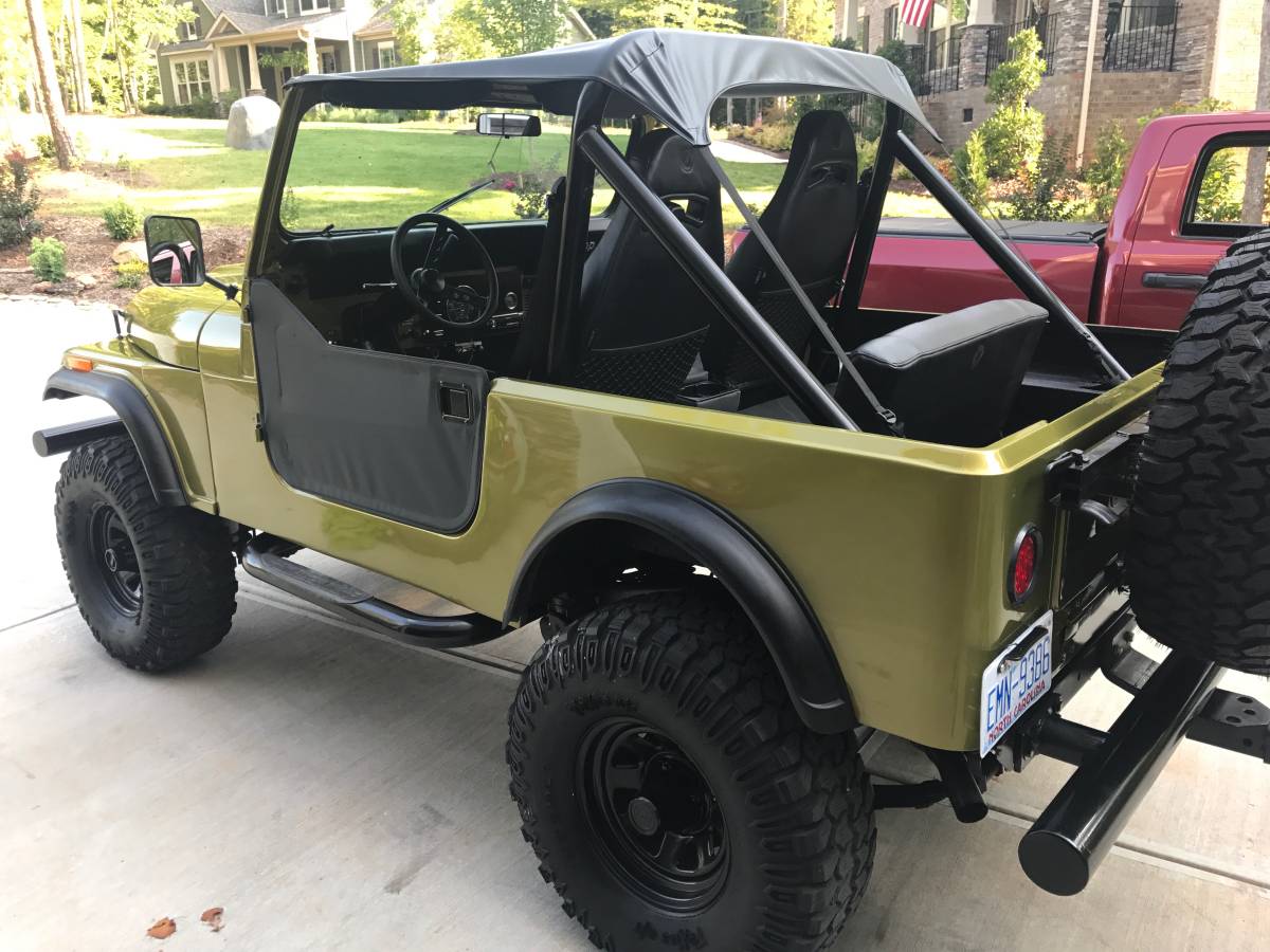 Jeep-Cj-7-1982-custom-131966-3