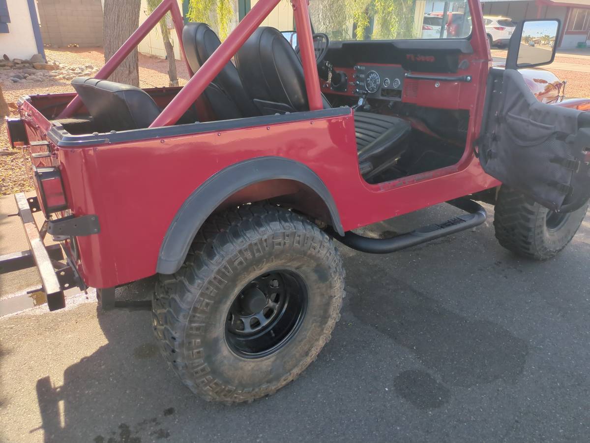 Jeep-Cj-7-open-body-std.-1981-red-100059-3